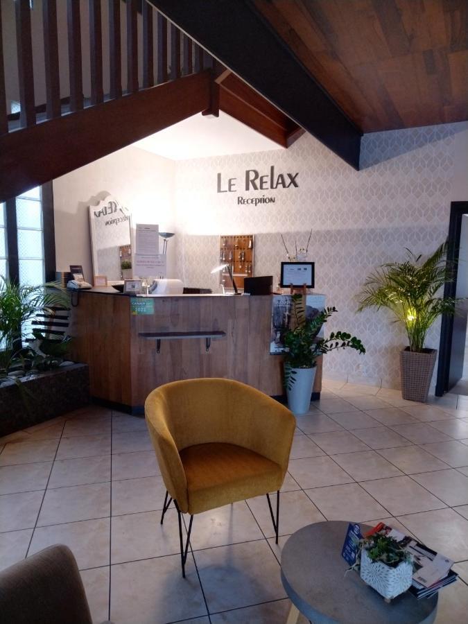 Le Relax Hotel Aurillac Buitenkant foto