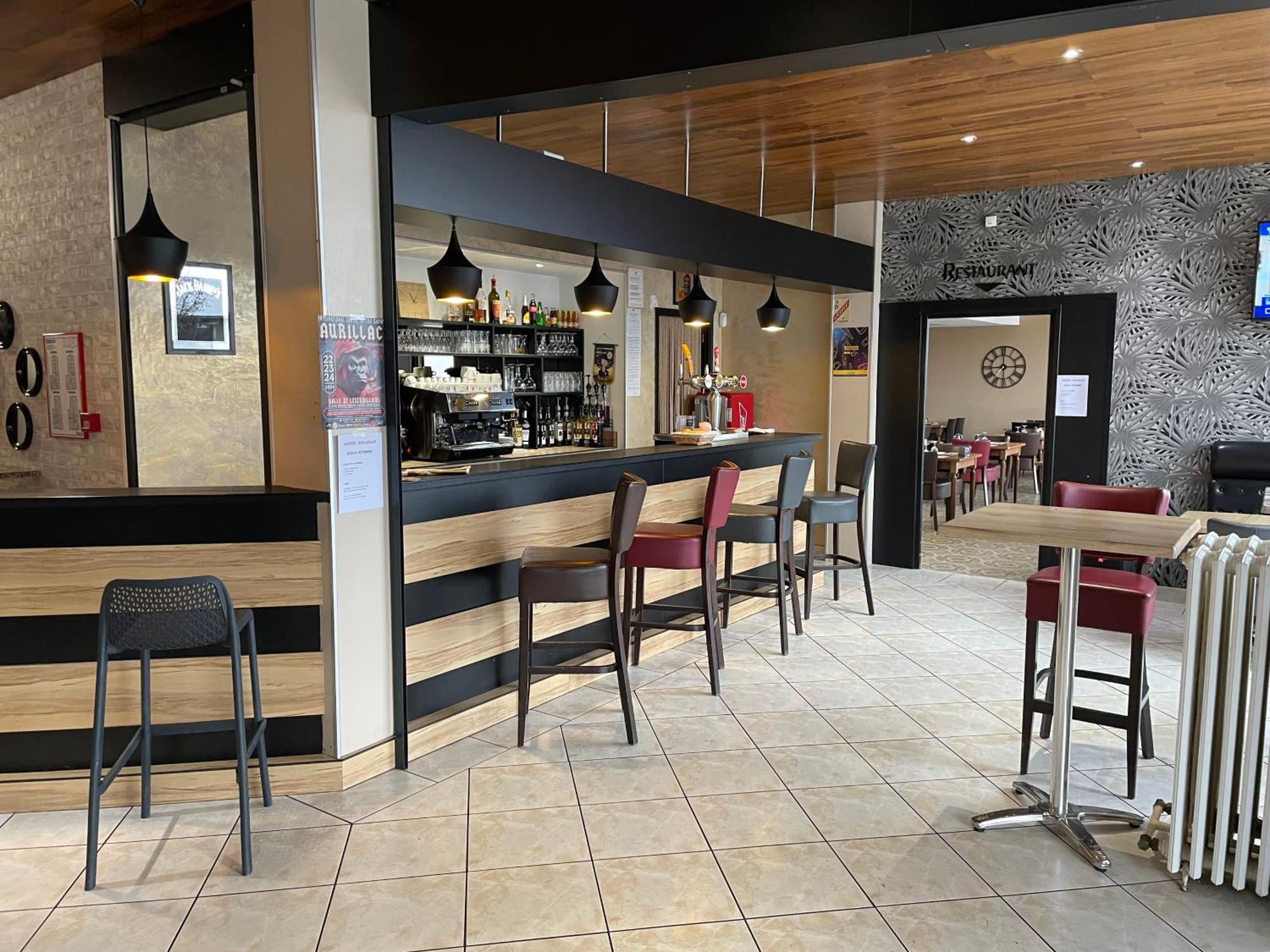 Le Relax Hotel Aurillac Buitenkant foto