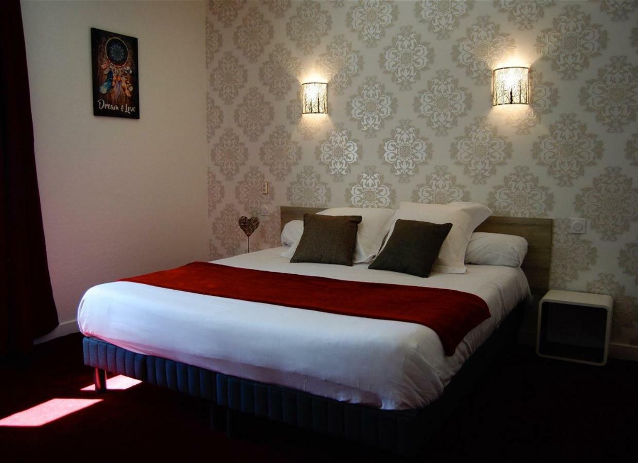 Le Relax Hotel Aurillac Buitenkant foto